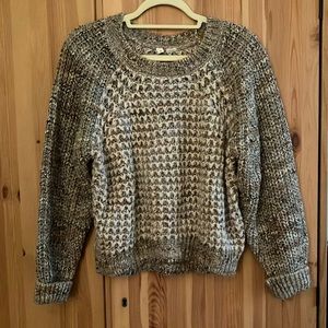 Moth women’s chunky sweater, size small